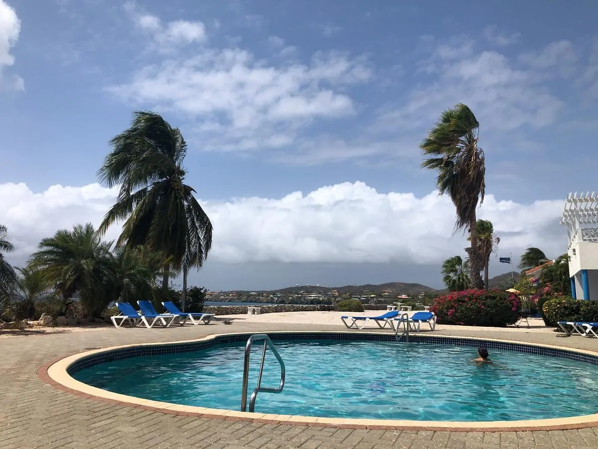 Marazul Dive Resort. 3 Bedroom Seafront House. Dive, Snorkel, Enjoy Amazing Sunsets Westpunt