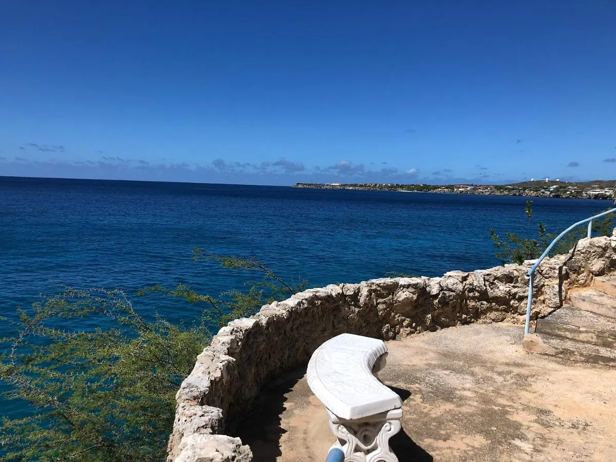 Marazul Dive Resort. 3 Bedroom Seafront House. Dive, Snorkel, Enjoy Amazing Sunsets Westpunt Semesterbostad
