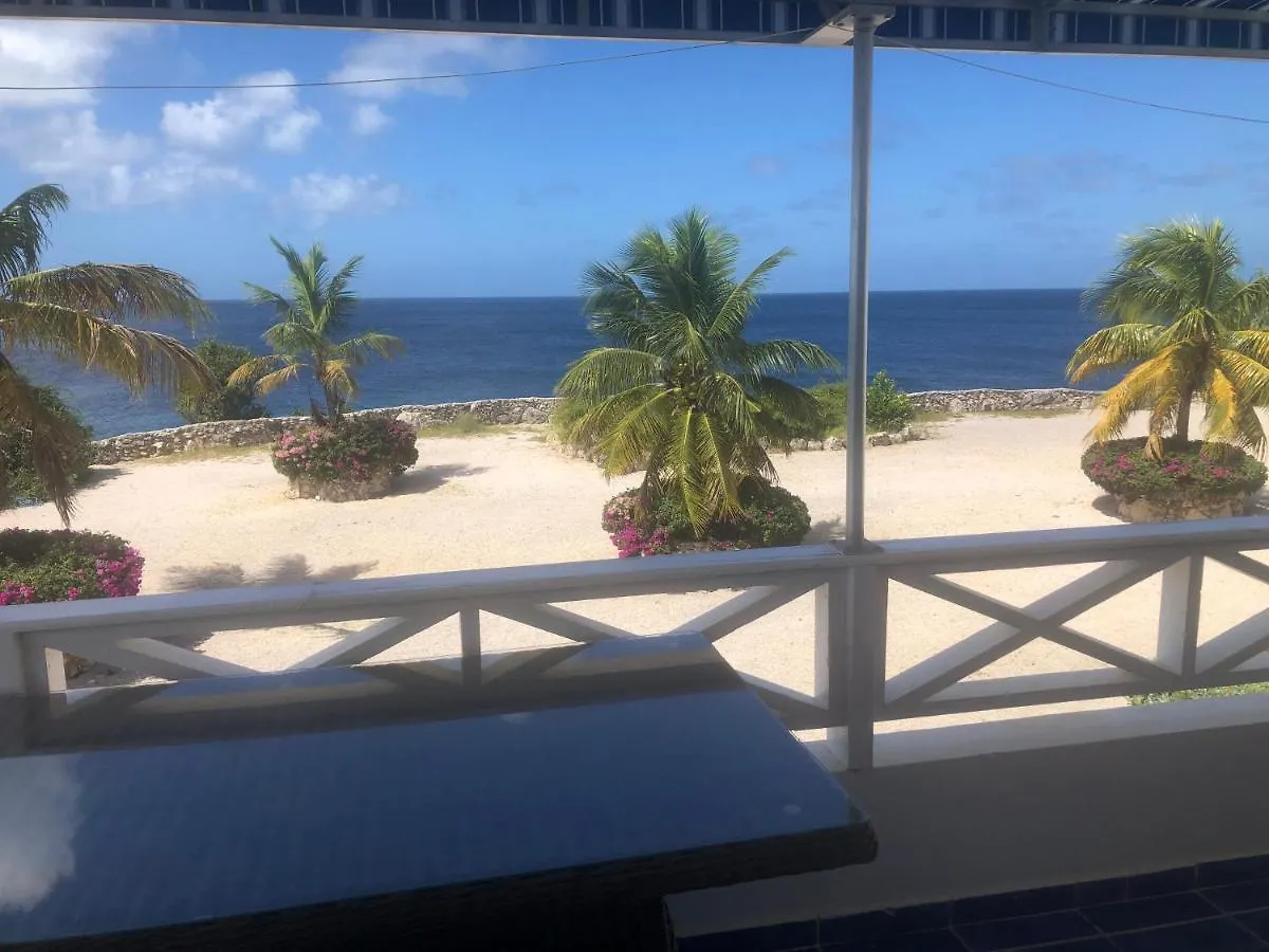 Semesterbostad Marazul Dive Resort. 3 Bedroom Seafront House. Dive, Snorkel, Enjoy Amazing Sunsets Westpunt Curaçao