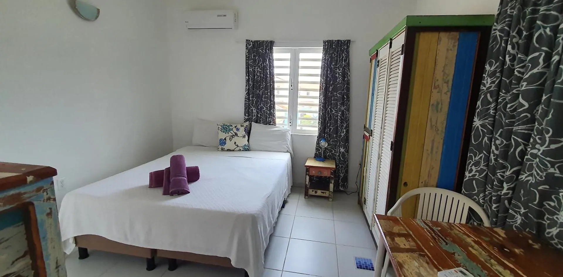 Marazul Dive Resort. 3 Bedroom Seafront House. Dive, Snorkel, Enjoy Amazing Sunsets Westpunt Holiday home